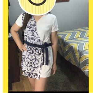 Romper never been used